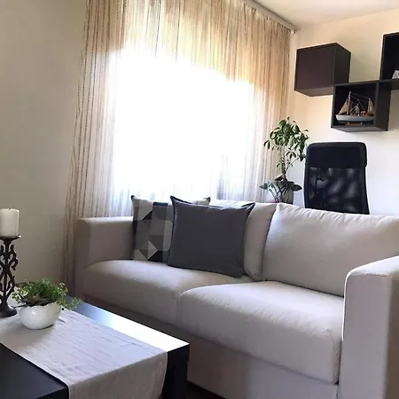 Roberto 3-Ju Kambariu Apartamentas Juodkranteje Exterior photo